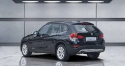 BMW X1 sDrive16d Österreich Paket Österreich-Paket